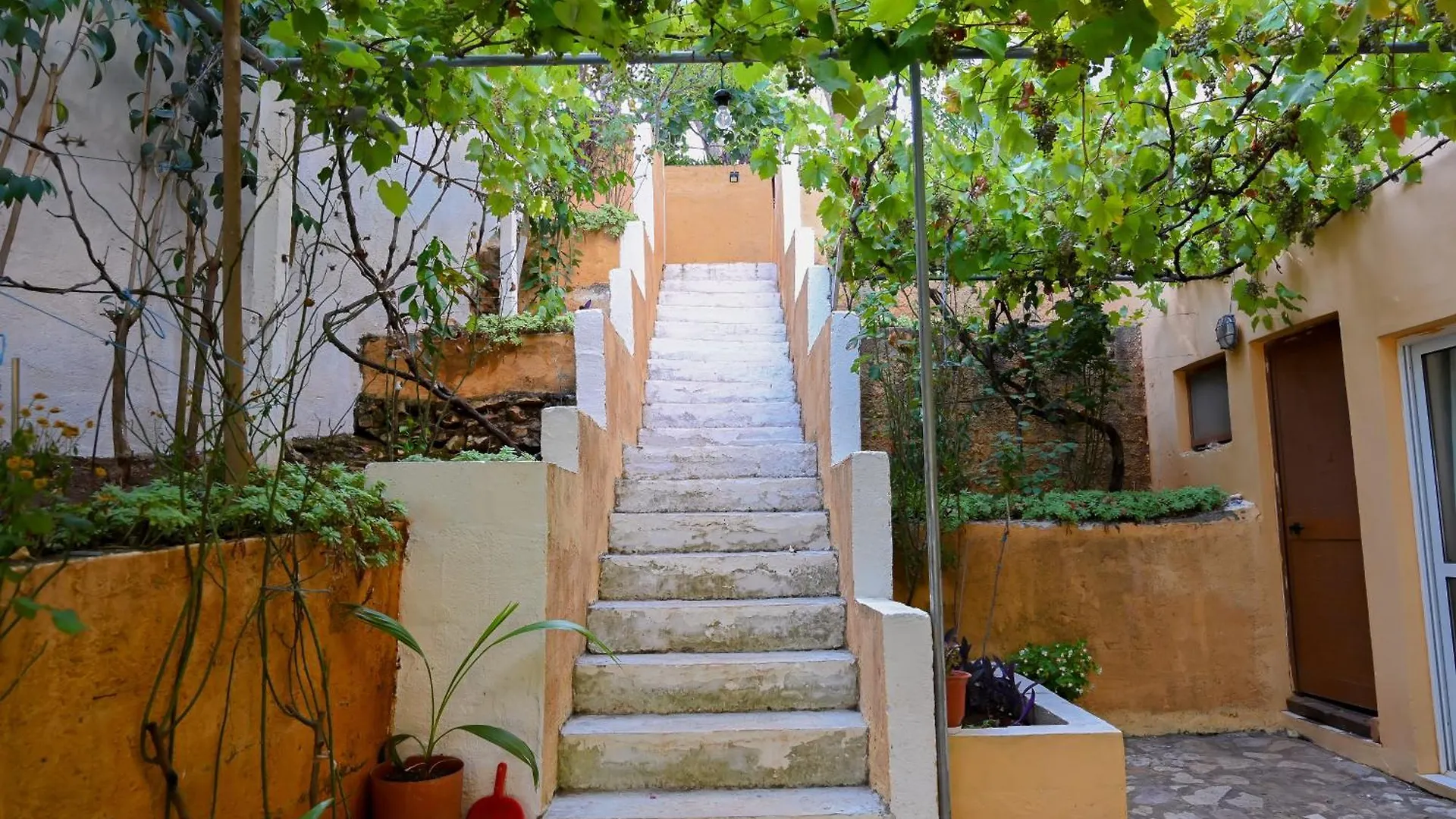 Gini Palace - Shëngjin Αλβανία